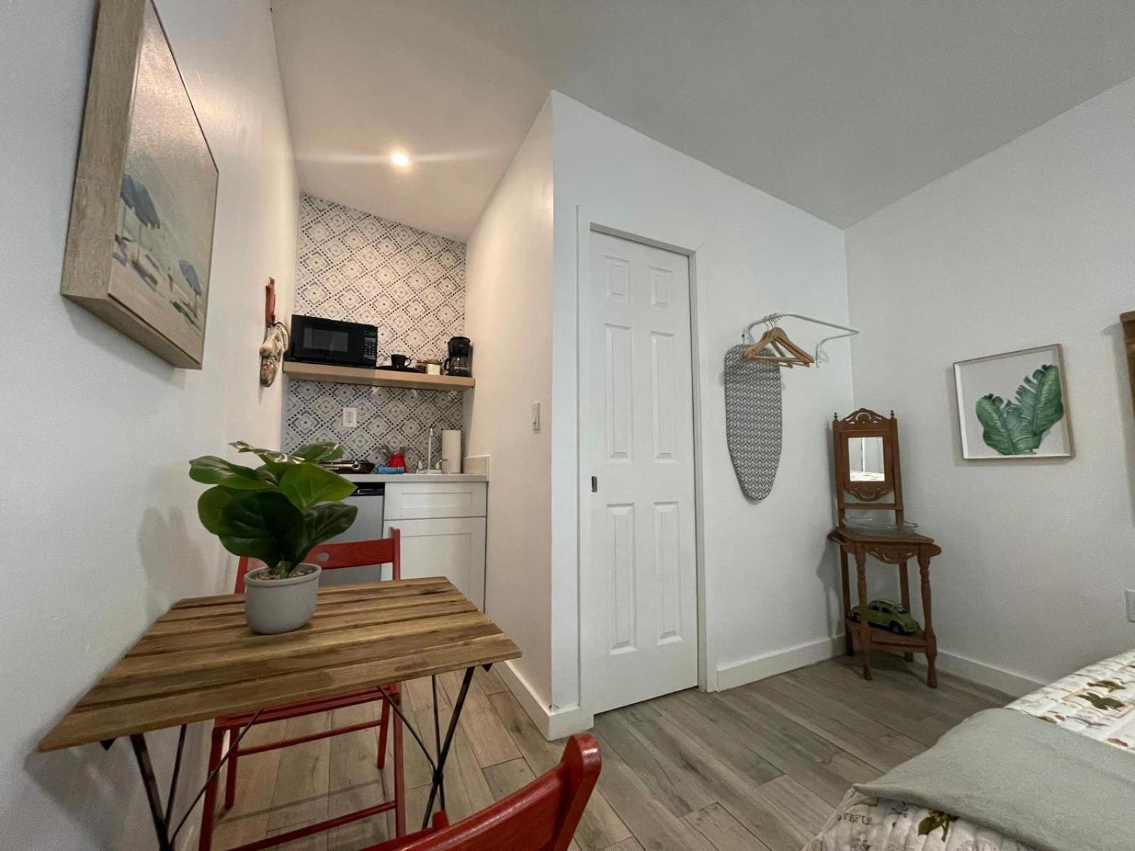 Studio Close To Everything Miami Luaran gambar
